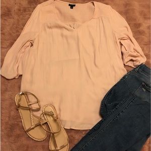🔥🔥5/$50🔥🔥Torrid blush pink top